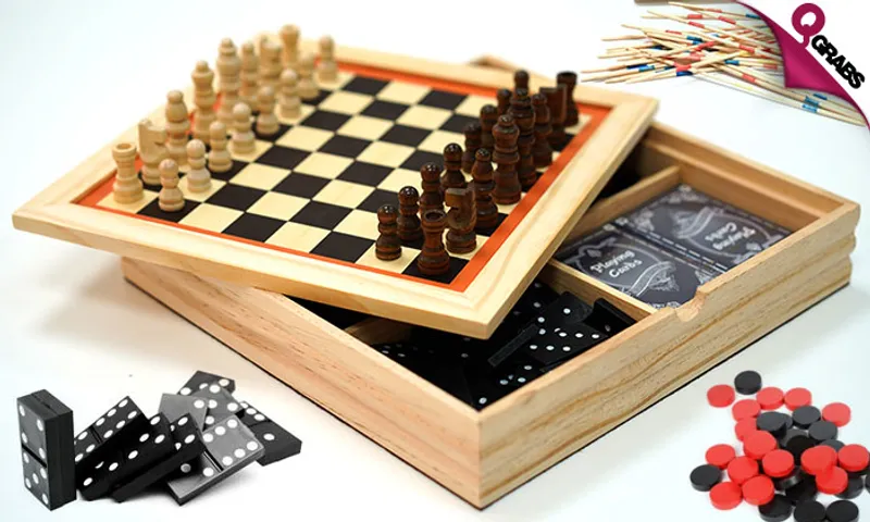 6-in-1 Wooden Board Game!
